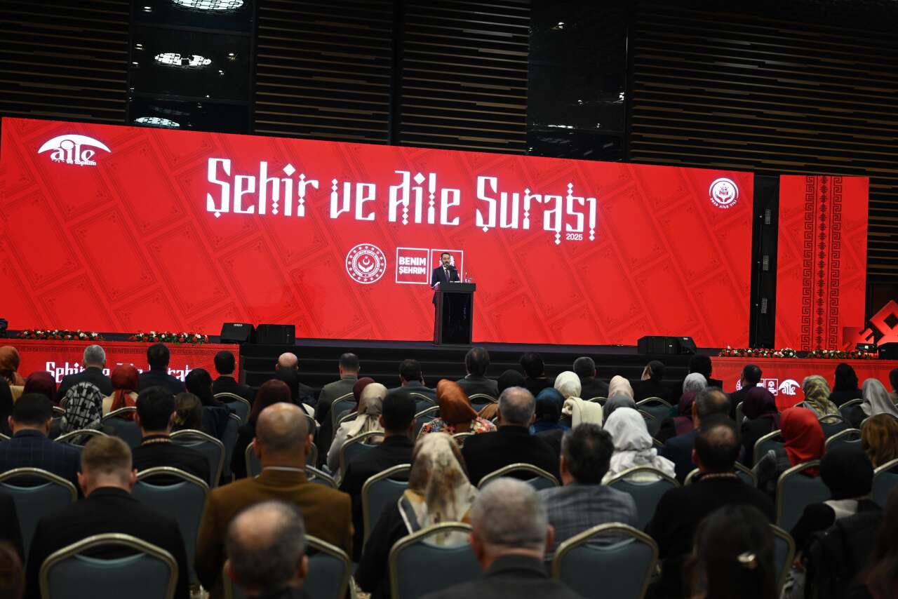 Konya’da düzenlenen Şehir ve Aile Şûrası tamamlandı 1